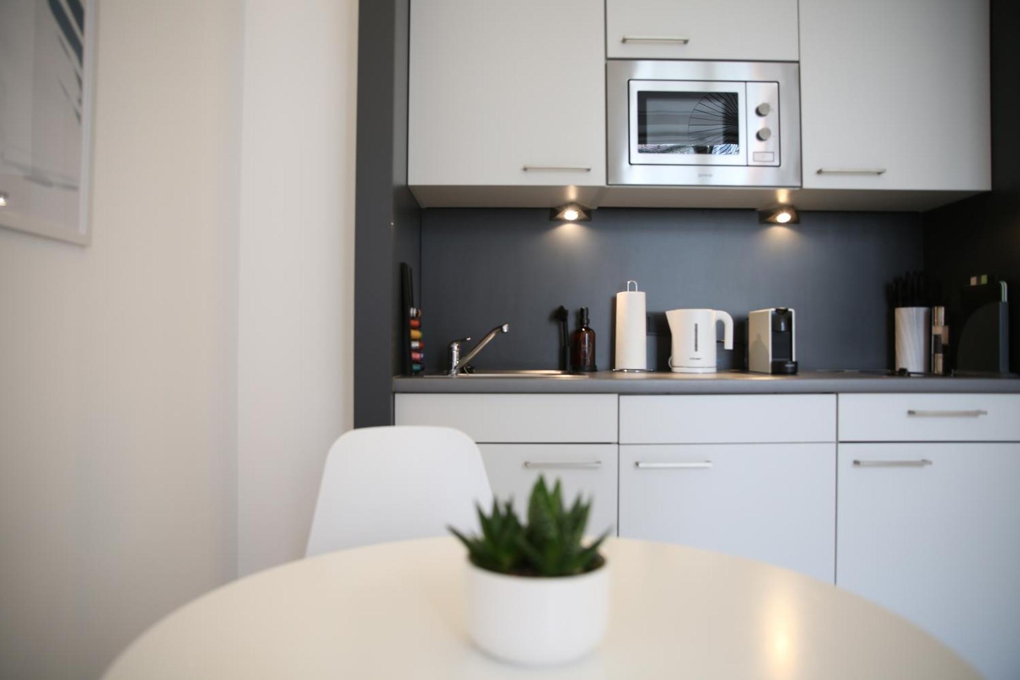 Appartamento Meos 3 -zentrum-hofblick-gym-netflix